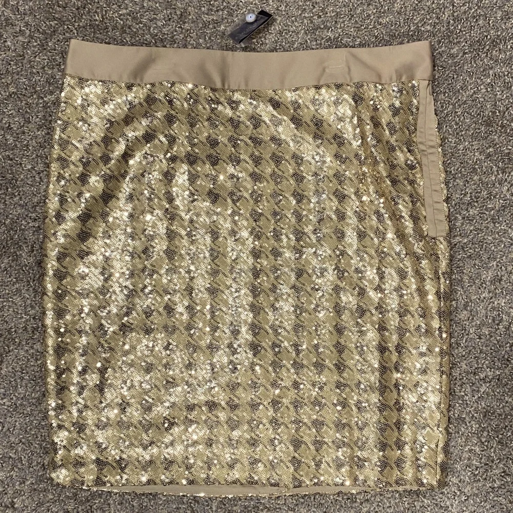 Sweet Sequins! - Picture 1 of 2